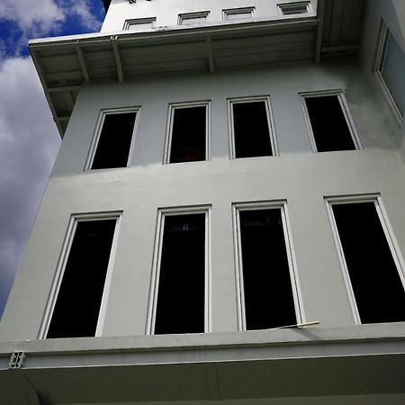 Urooms Senayan Jakarta Exteriér fotografie